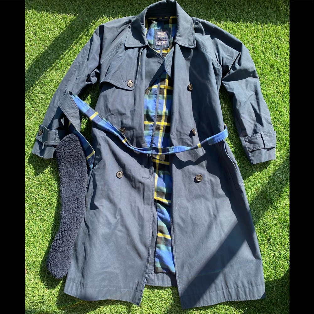 Abercrombie & Fitch Trench Coat